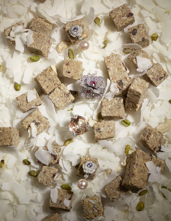 3-150515_flaunt-5-chanel_flat_final